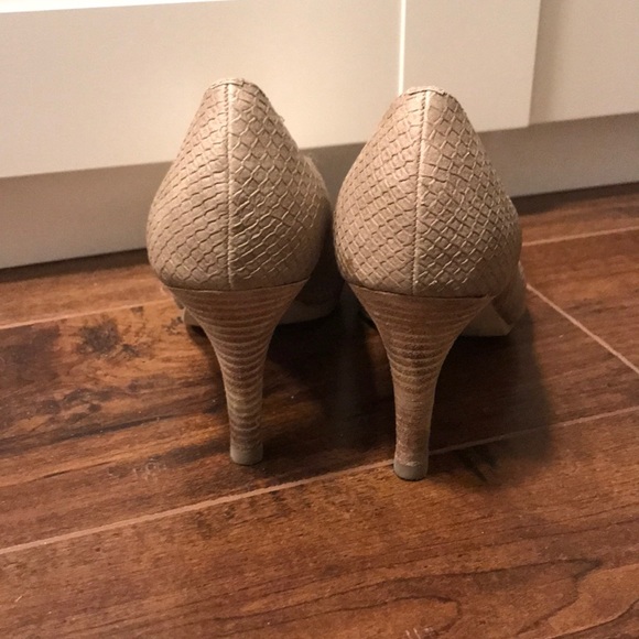 Anne Klein Heels - Picture 4 of 6